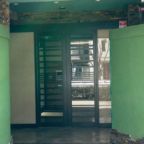 大阪の梅田サロンで、東京でオーダーした靴の調整もできて大助かりです！（大阪市Tさま）